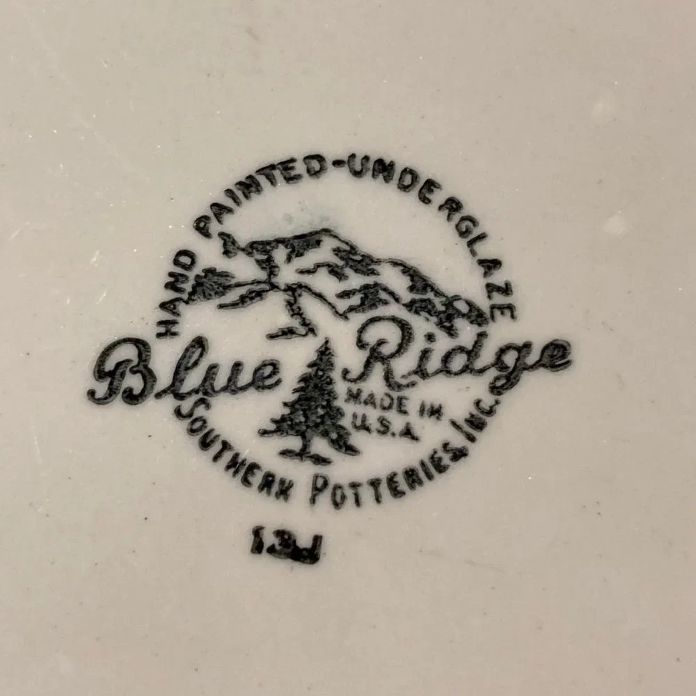 Vintage Blue Ridge Southern Potteries Plantation Ivy Luncheon Plate  3/8 inches